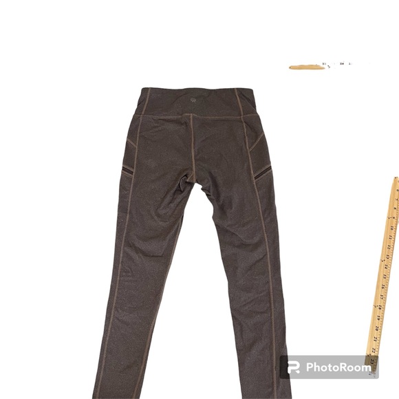 Athleta Leggings Pixie Drifter Side Pockets Zip Size Small Gently Worn H… - Picture 9 of 9